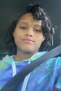 69724069245__EA87B19D-90E0-4D84-B6E9-B960FA2C0F56 - KiMani Davenport