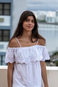 Senior Bio Photo - Marlena Velez