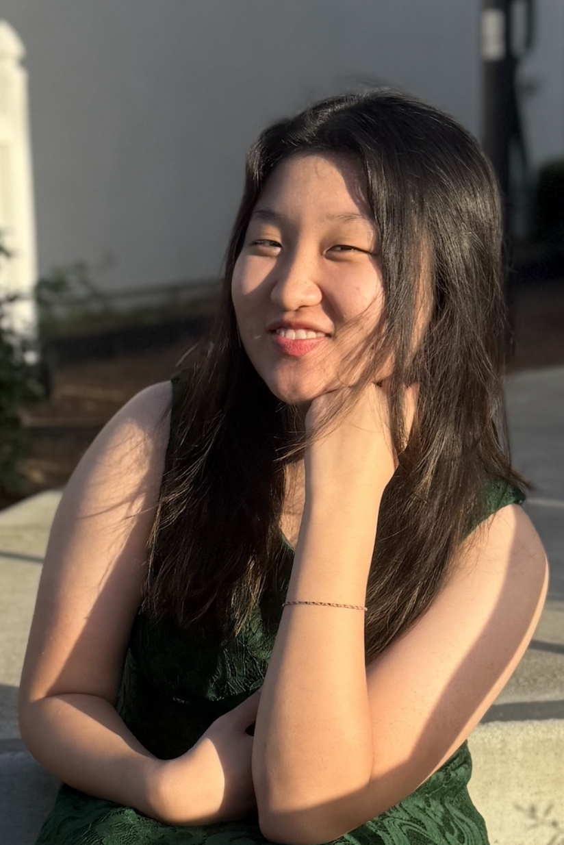 S11 - Esther Han photo